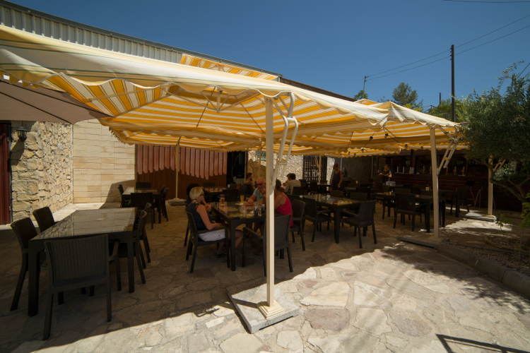 beer tasting Aphrodites rock Brewery Cyprus