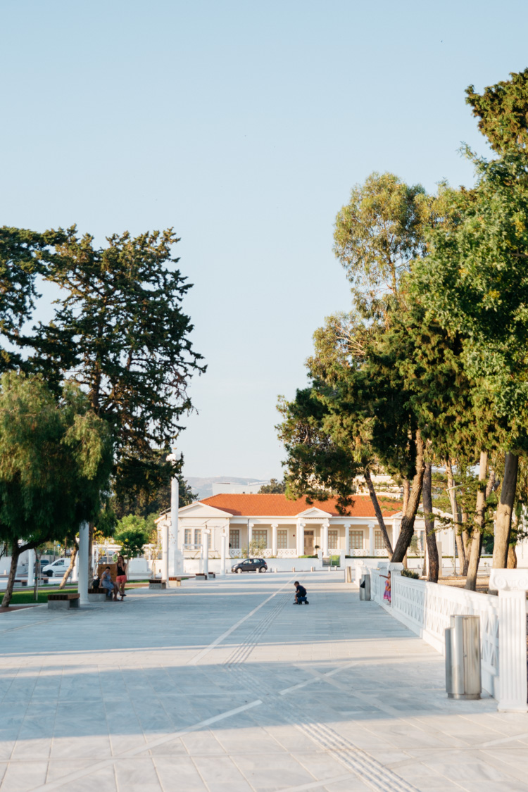 koutourou ouzeri restaurant paphos